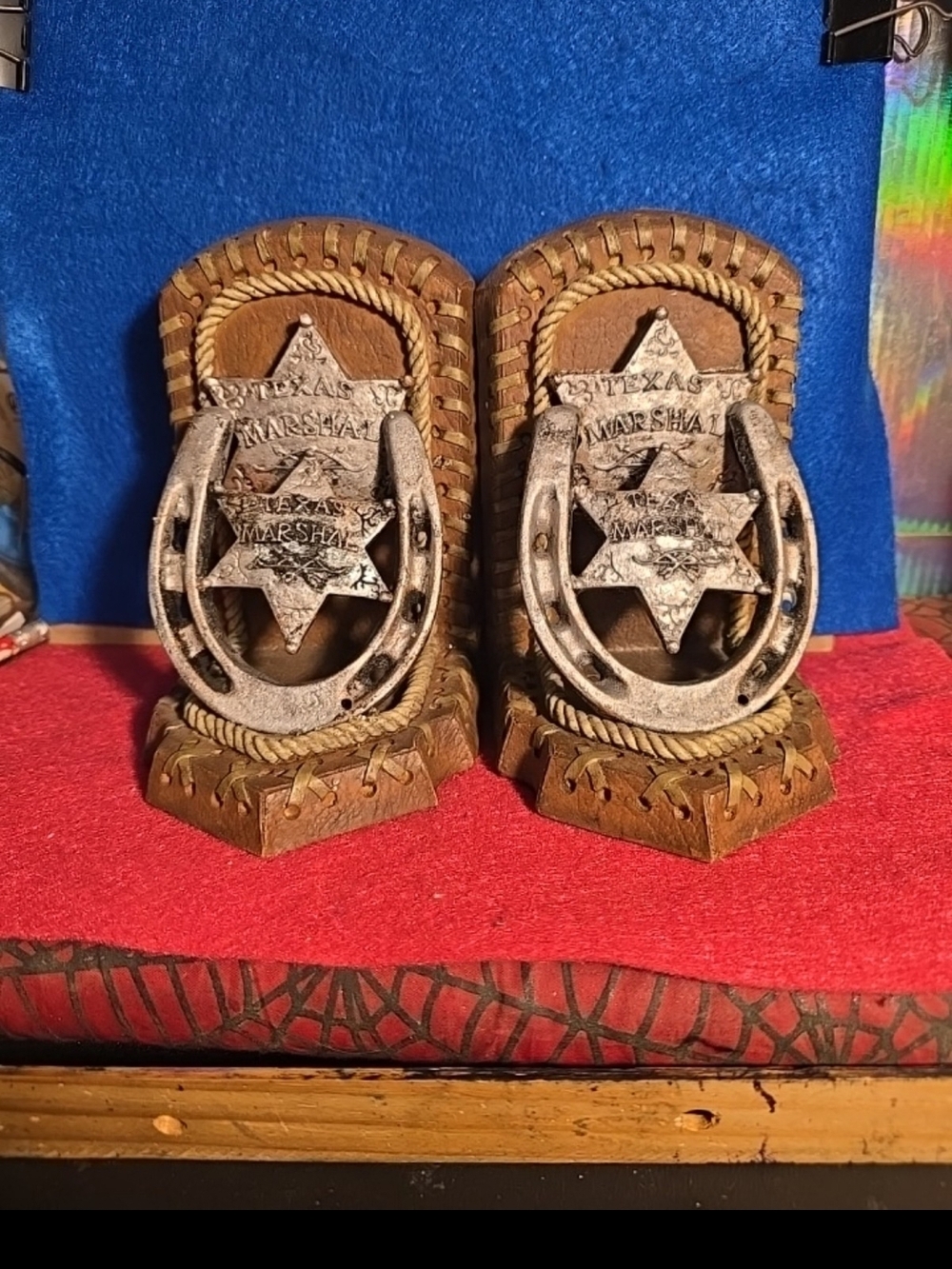 041126 Texas Marshal Bookends - New Pair With Box 13@
